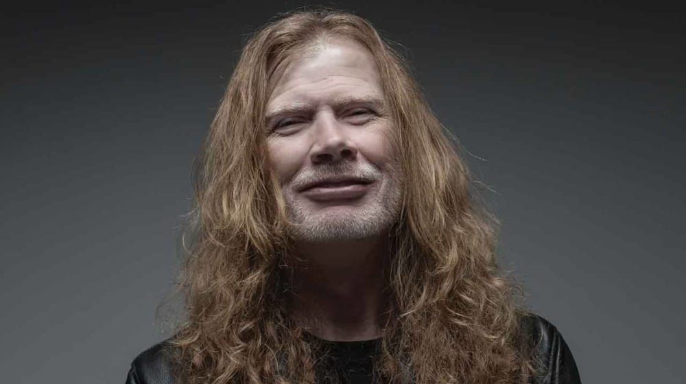 Dave Mustaine "There's no competition betweenÂ MegadethÂ and Metallica" Official Merchandise Store