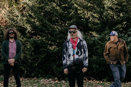 Dinosaur Jr. new single/clip "Garden" and new album to follow Official Merchandise Store
