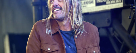 Taylor Hawkins talks about his favourite Foo Fighters songs Official Merchandise Store