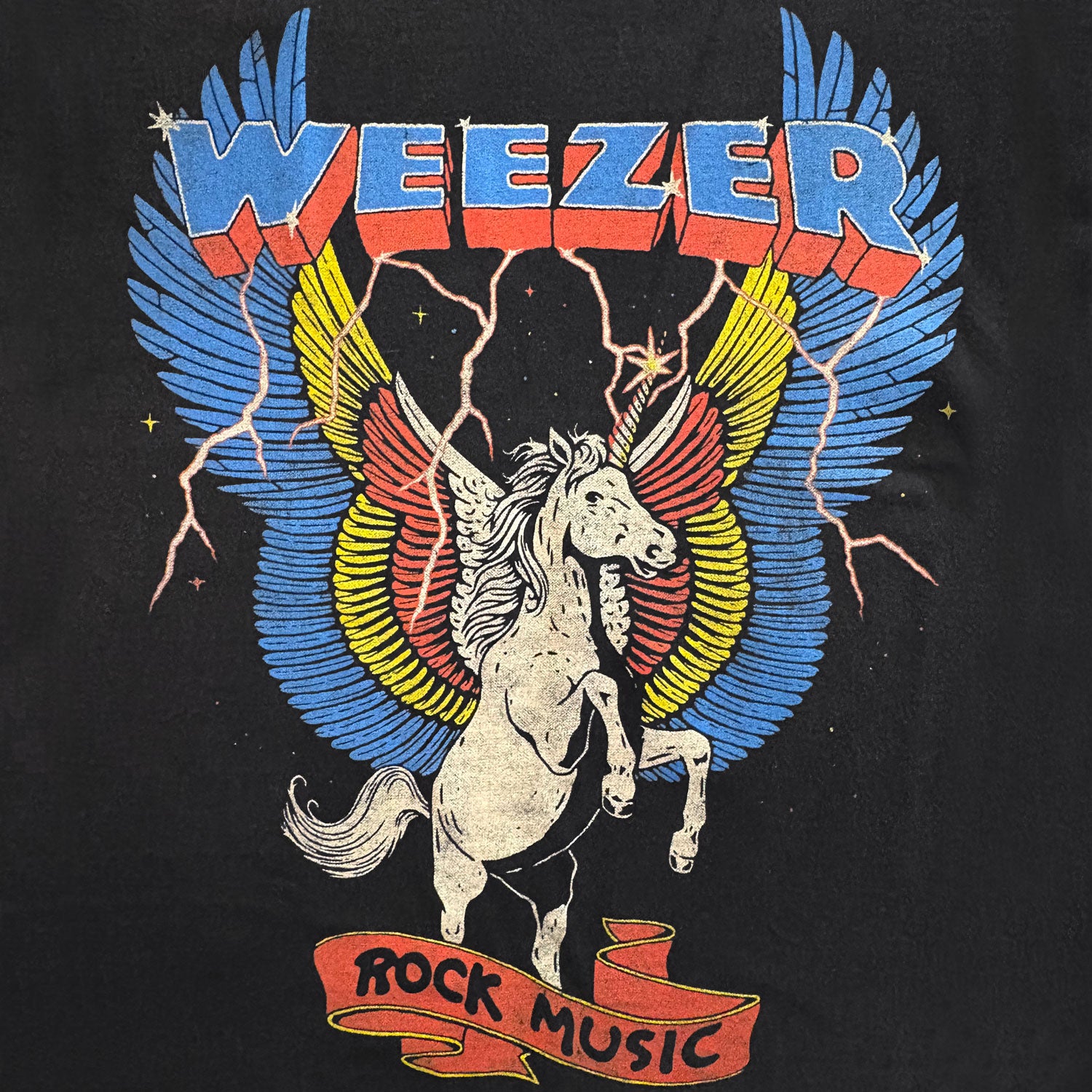 Weezer - Rock Music Unicorn - Black Vintage T-shirt – Official